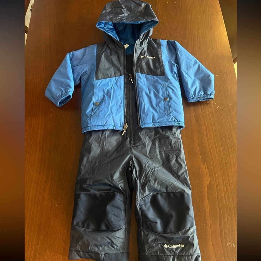 18-24mo Columbia 2-piece snowsuit jacket and bibs